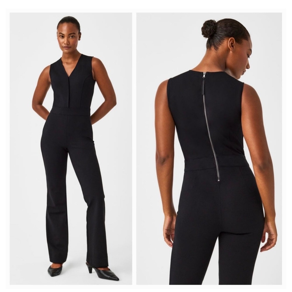 Spanx The Perfect Black Jumpsuit Petite Medium Sleeveless Wide Leg V-Neck